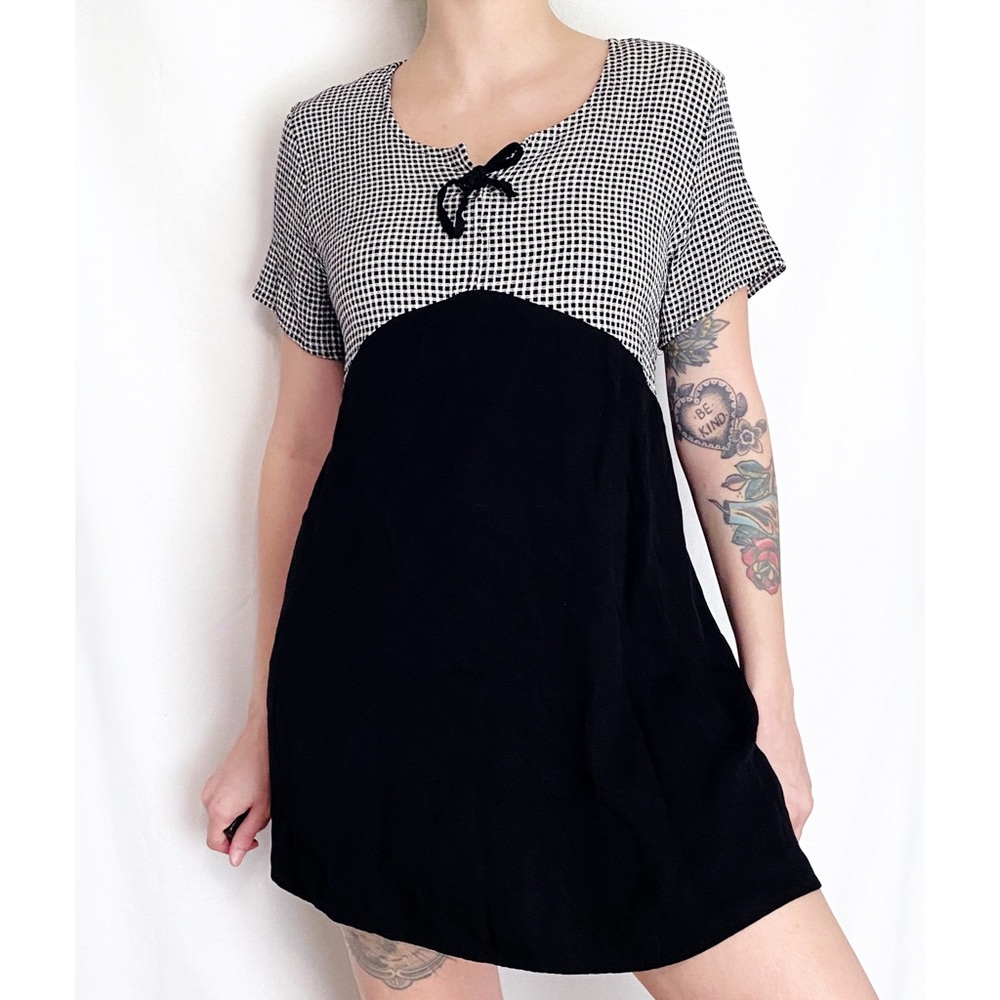 SOLD ⢠Vintage Gingham Black + White Checkered Tunic Mini Babydoll Dress - Picture 2 of 9